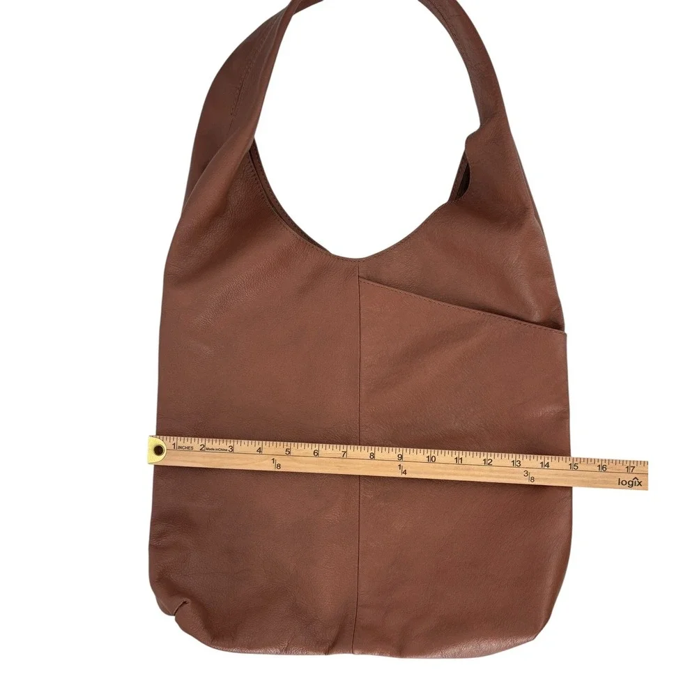 Komal C Leather Hobo Bag Womens Large Caramel Excellent Slouchy Boho Shoulder